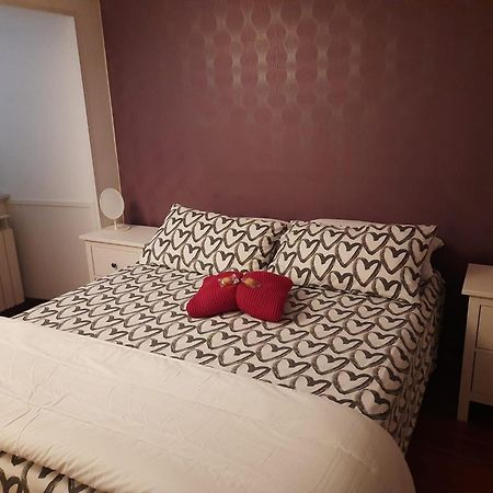 La Casa Del Largo Del Rosso Leilighet Pozzuoli Eksteriør bilde